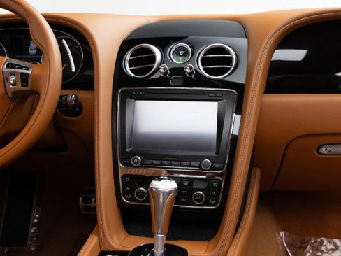 Used 2017 Bentley Flying Spur S V8 image 22