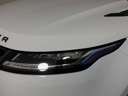 Certified 2020 Land Rover Range Rover Evoque R-Dynamic S AWD/4WD image 12