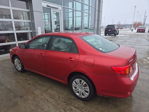 Used 2009 Toyota Corolla XLE image 3