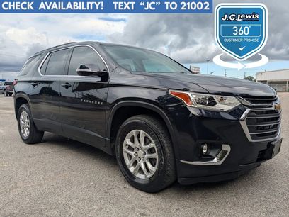 Used 2020 Chevrolet Traverse LT