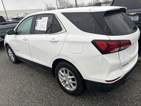 Certified 2024 Chevrolet Equinox LT w/ LPO, Floor Liner Package image 8