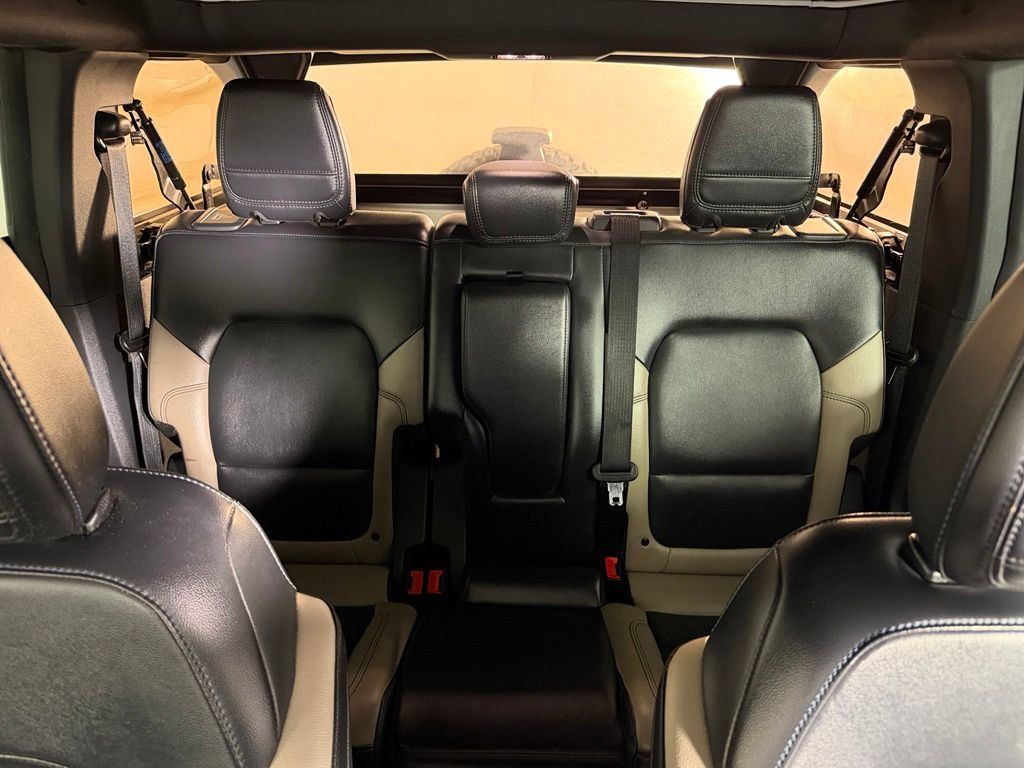 Used 2024 Ford Bronco Wildtrak AWD/4WD image 19