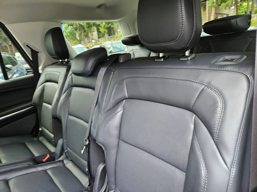 New 2027 Lincoln Navigator Reserve AWD/4WD image 15