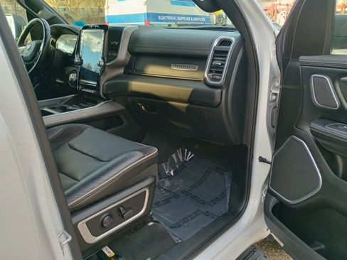 Used 2023 RAM 1500 Laramie image 14