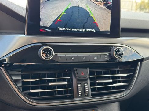 Used 2023 Ford Escape Active image 27