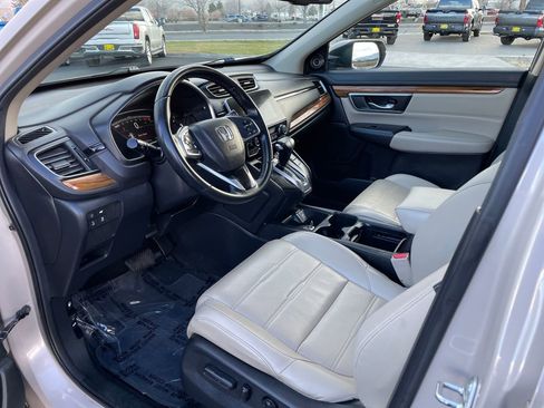 Used 2018 Honda CR-V Touring image 10