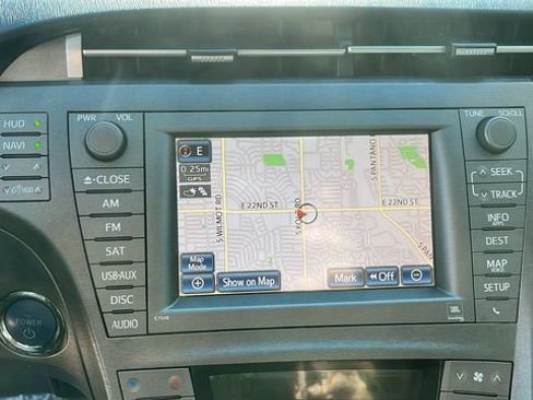 Used 2013 Toyota Prius Prime Advanced FWD image 11