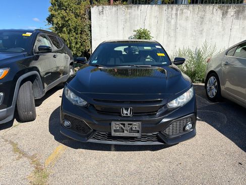 Used 2018 Honda Civic EX-L image 2