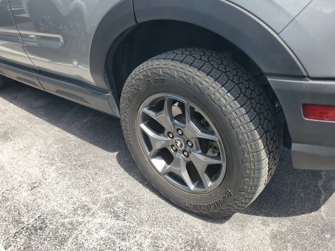 Used 2023 Ford Bronco Sport Badlands image 7