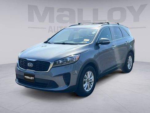 Used 2019 Kia Sorento AWD w/ LX Convenience Package image 1