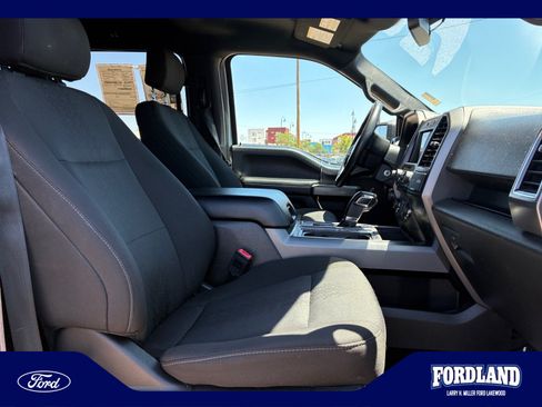 Used 2018 Ford F150 XLT w/ Equipment Group 302A Luxury AWD/4WD image 19