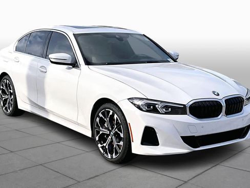 Used 2025 BMW 330i Sedan w/ Convenience Package image 2