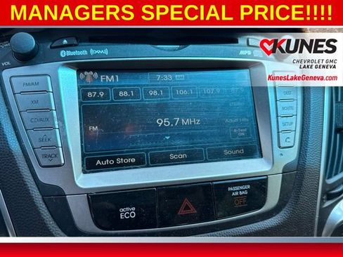 Used 2012 Hyundai Tucson Limited w/ Premium Pkg FWD image 16
