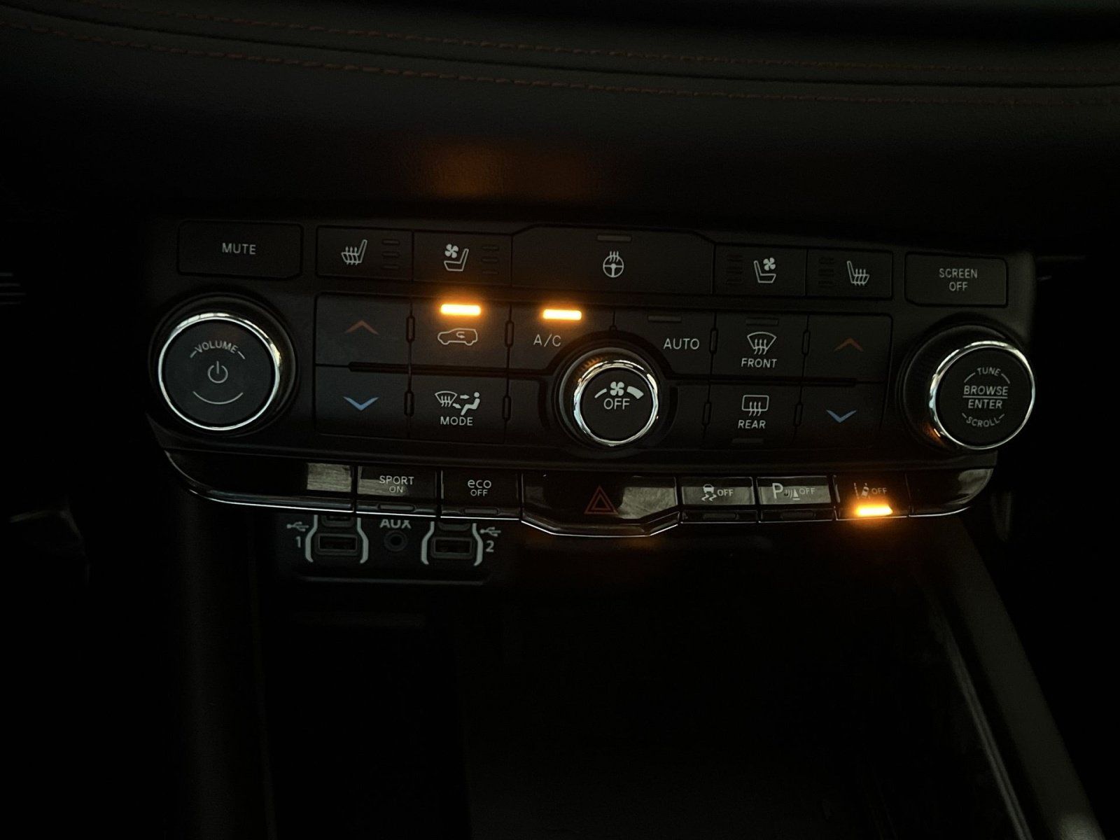 Used 2023 Dodge Durango R/T AWD/4WD image 27