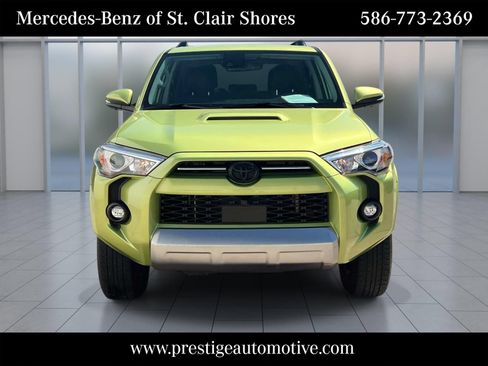 Used 2023 Toyota 4Runner TRD Off-Road Premium w/ Off Road Premium Plus Package AWD/4WD image 9