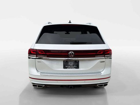 Used 2024 Volkswagen Atlas SEL Premium R-Line AWD/4WD image 5