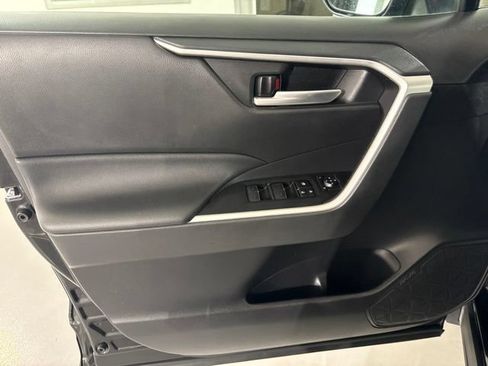 Used 2023 Toyota RAV4 XLE FWD image 19