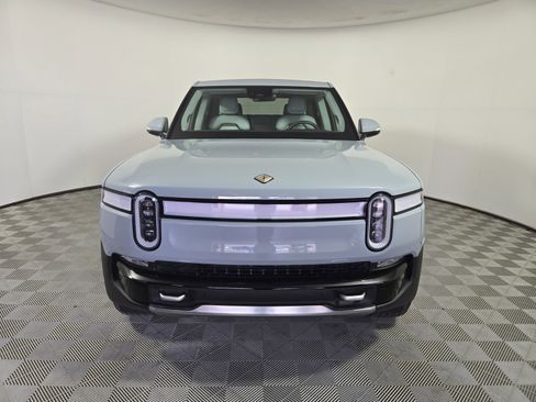 Used 2024 Rivian R1T Adventure AWD/4WD image 8