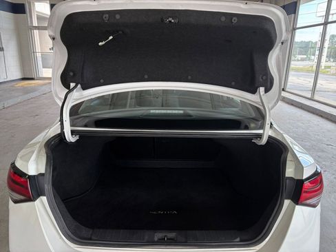 Used 2024 Nissan Sentra SV FWD image 35