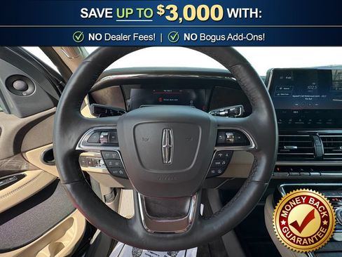 Used 2024 Lincoln Navigator Premiere AWD/4WD image 23