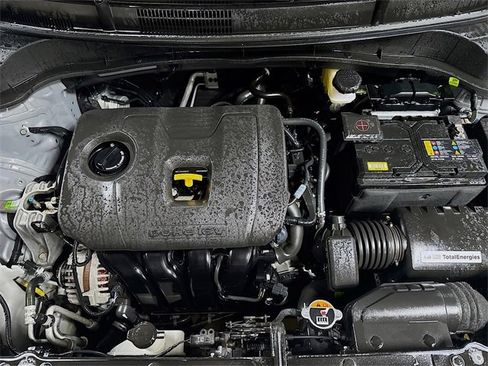 Used 2023 Kia Soul LX image 9