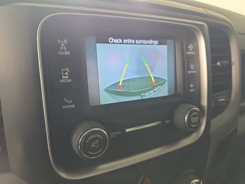 Used 2017 RAM 2500 Tradesman w/ Chrome Appearance Group image 18