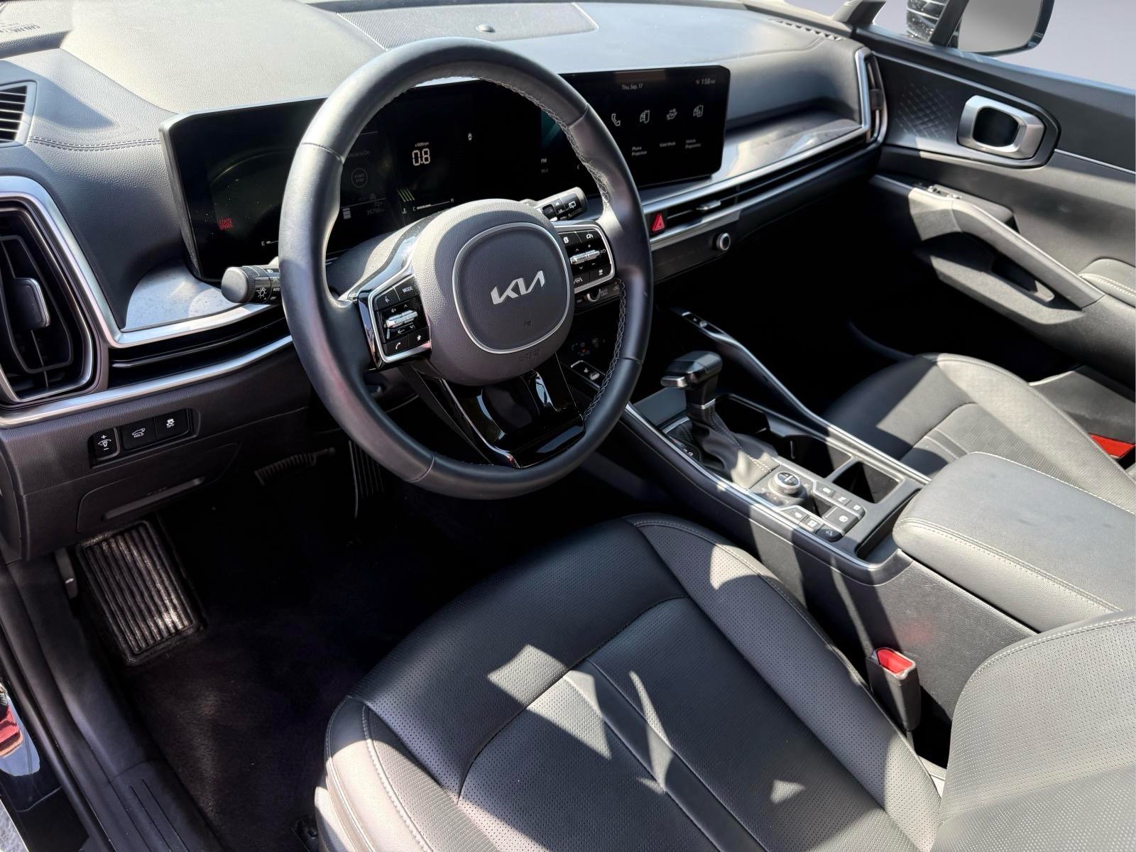Used 2025 Kia Sorento X-Line EX AWD/4WD image 14