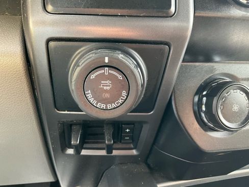 Used 2020 Ford F150 XLT w/ Equipment Group 302A Luxury image 13