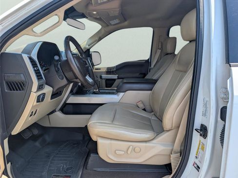 Used 2020 Ford F150 Lariat w/ Equipment Group 502A Luxury AWD/4WD image 11