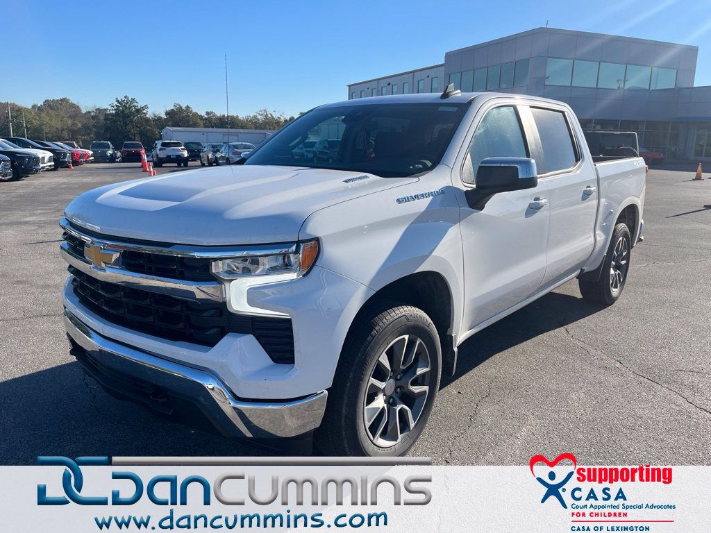 Used 2024 Chevrolet Silverado 1500 LT AWD/4WD image 1