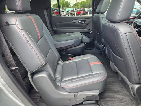Used 2024 Chevrolet Traverse RS w/ LPO, Floor Liner Package FWD image 15