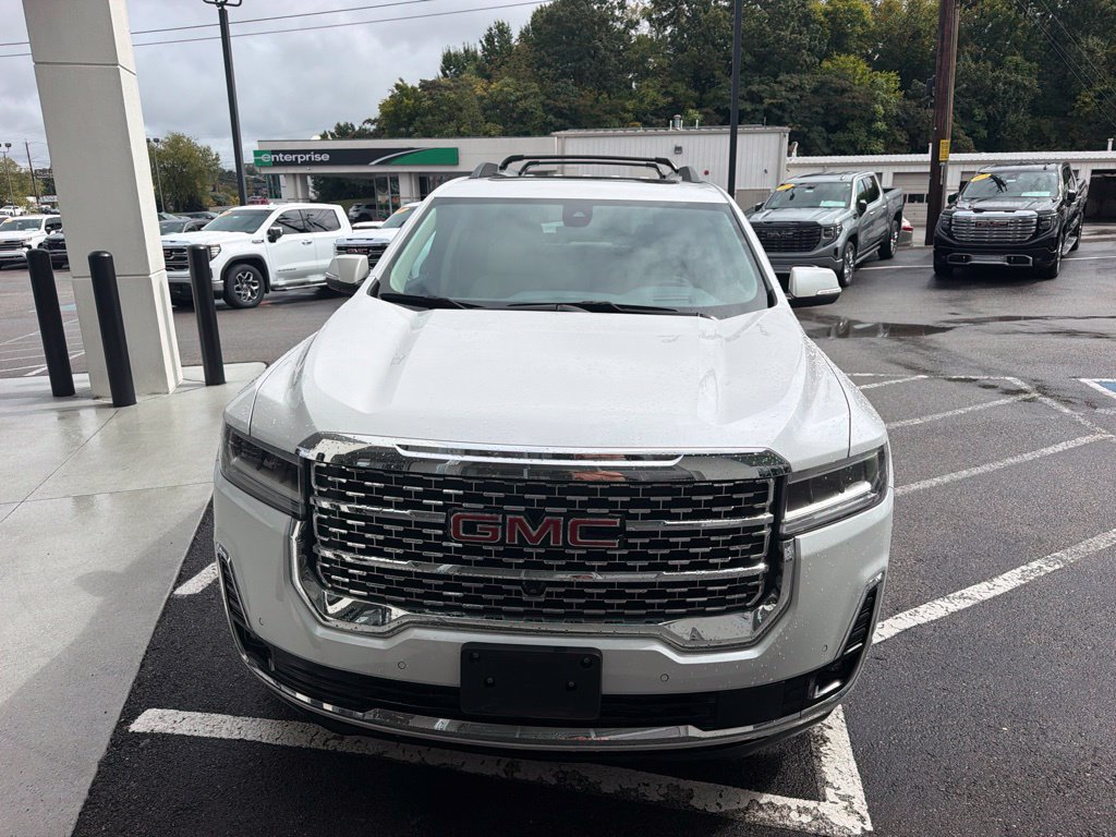 Certified 2023 GMC Acadia Denali w/ Denali Technology Package AWD/4WD image 2