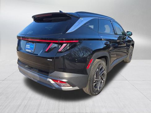 Certified 2025 Hyundai Tucson Limited image 3