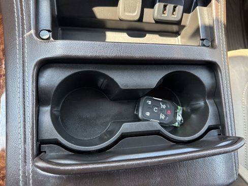 Used 2020 Chevrolet Tahoe Premier w/ Max Trailering Package image 36