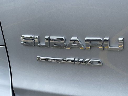 Used 2024 Subaru Ascent Limited w/ Technology Package AWD/4WD image 7