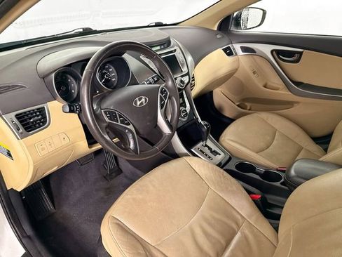 Used 2013 Hyundai Elantra Limited w/ Technology Pkg image 21