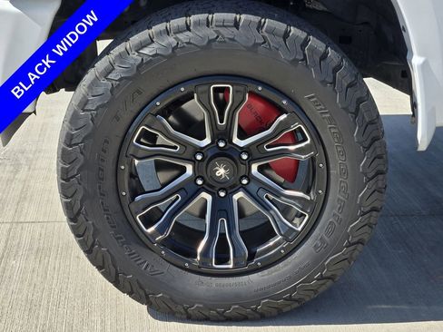 Used 2022 RAM 1500 Big Horn AWD/4WD image 10