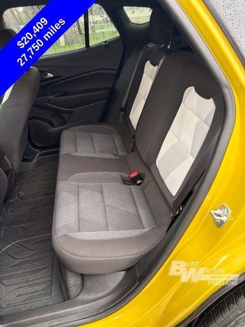 Used 2024 Chevrolet Trax RS w/ Driver Confidence Package FWD image 32