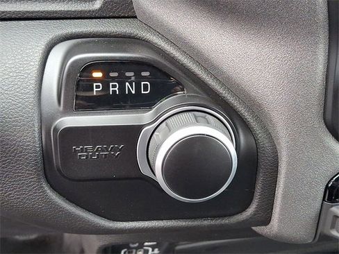 Used 2024 RAM 2500 Tradesman w/ Chrome Appearance Group image 9