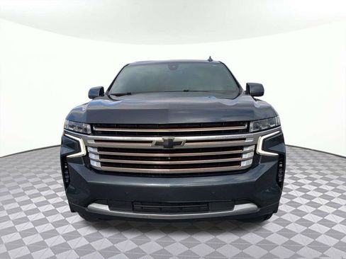 Used 2021 Chevrolet Suburban High Country w/ Premium Package RWD image 6