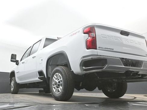New 2026 Chevrolet Silverado 2500 LT w/ Leather Package AWD/4WD image 46