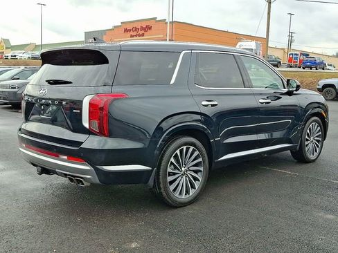 Used 2025 Hyundai Palisade Calligraphy image 6