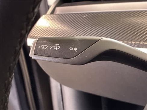 Used 2020 Tesla Model Y Long Range image 27