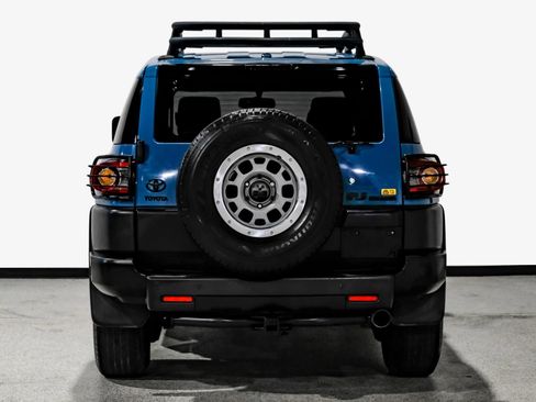 Used 2014 Toyota FJ Cruiser 4WD w/ Trail Teams Ultimate Edition image 7