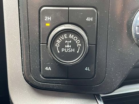 Used 2022 Ford F150 Lariat w/ Equipment Group 502A High AWD/4WD image 29