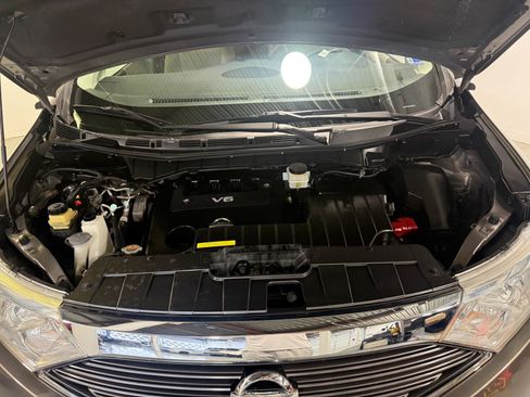 Used 2017 Nissan Quest SV FWD image 25