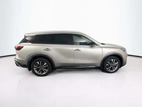 Used 2023 INFINITI QX60 Luxe FWD image 10