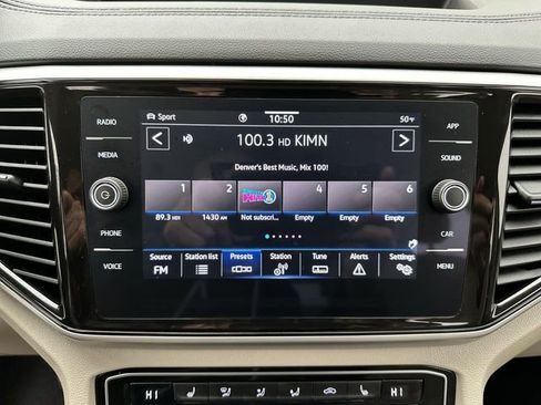 Used 2023 Volkswagen Atlas SE image 17