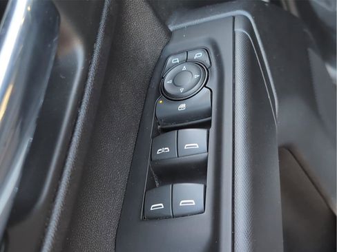 Used 2023 Chevrolet Silverado 1500 Custom Trail Boss image 16