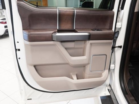 Used 2019 Ford F150 Limited w/ Trailer Tow Package image 24